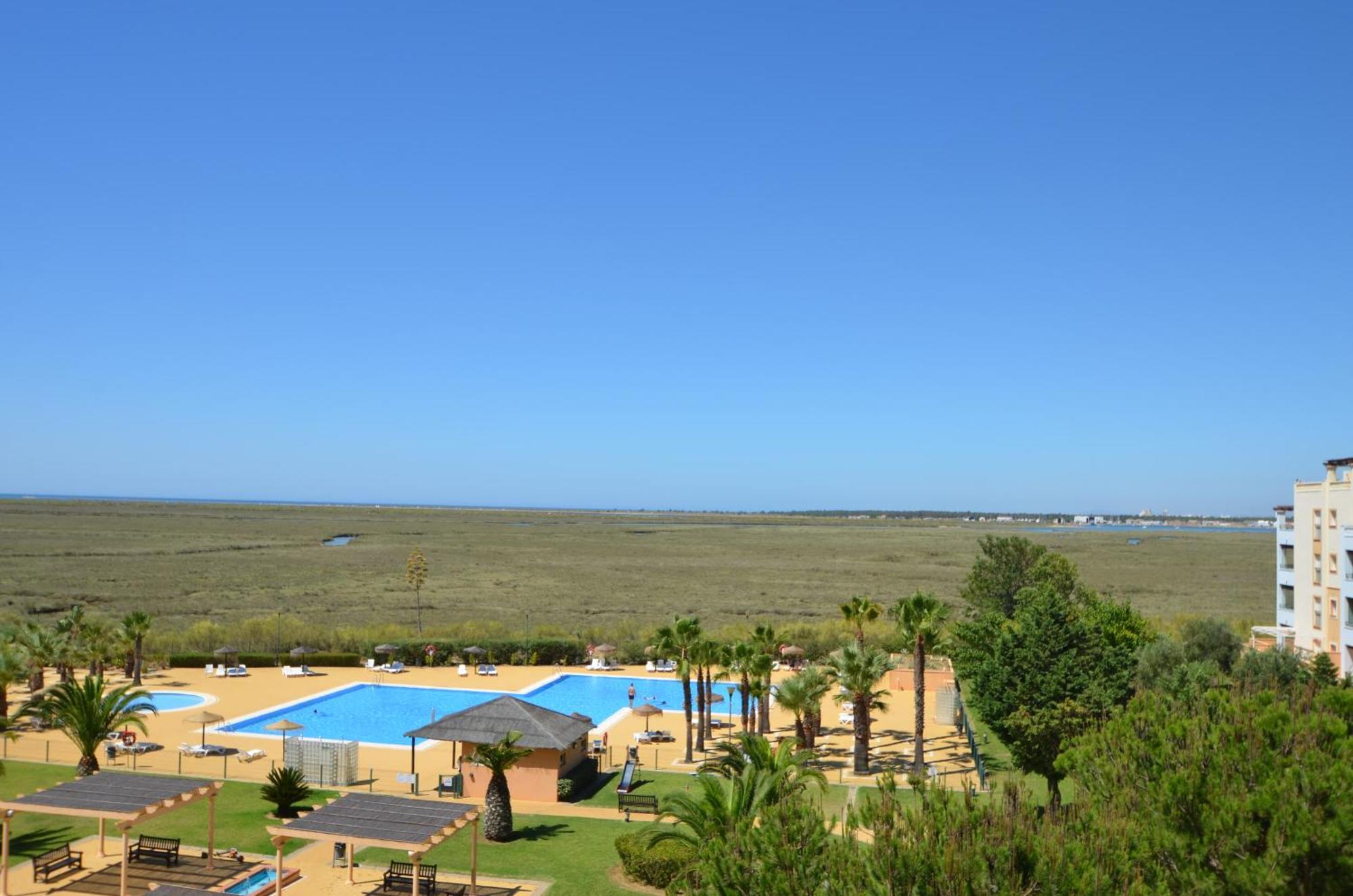 Solmares Las Marismas Isla Canela Esterno foto
